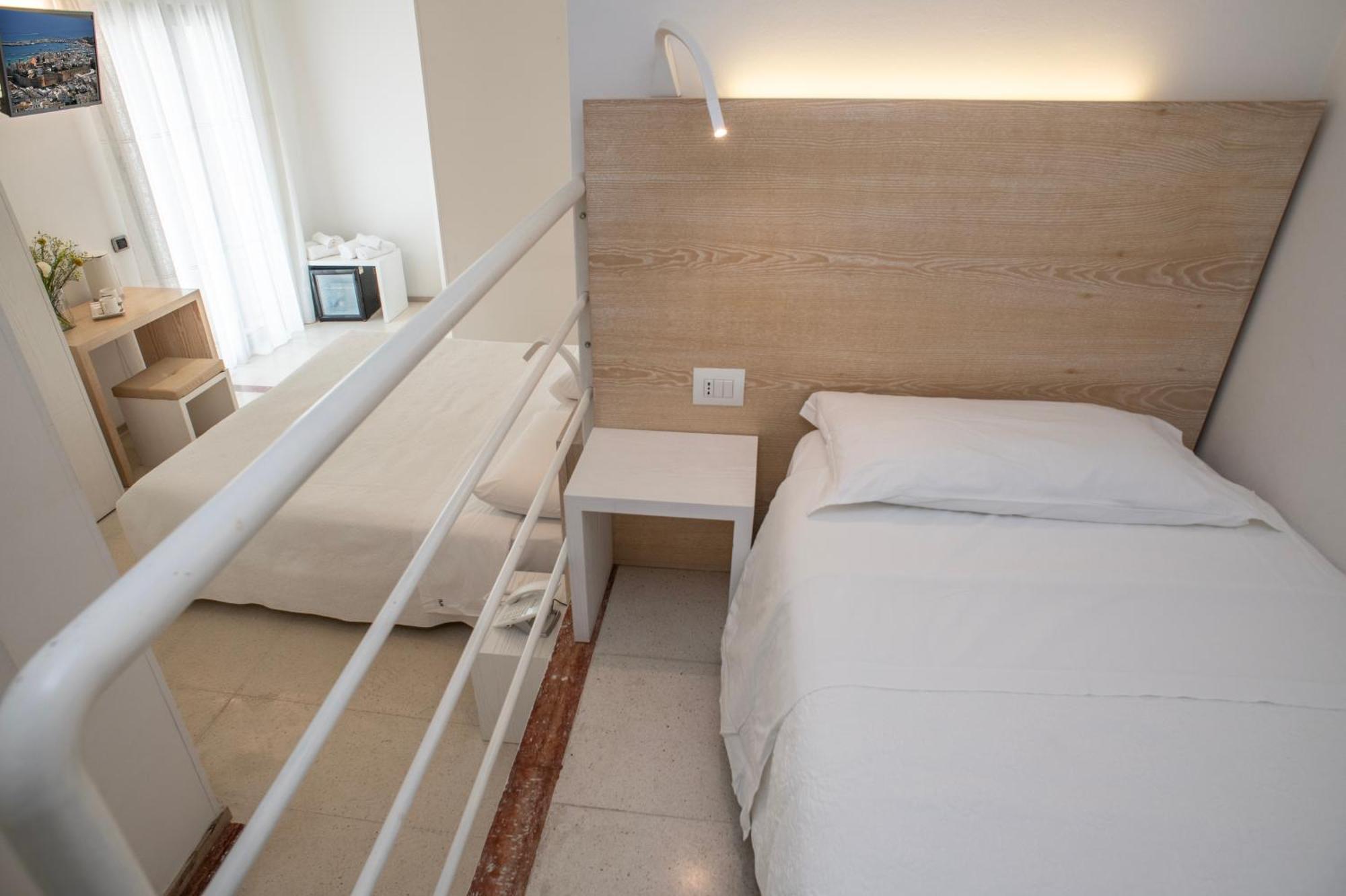Hotel Albania Otranto Exteriör bild